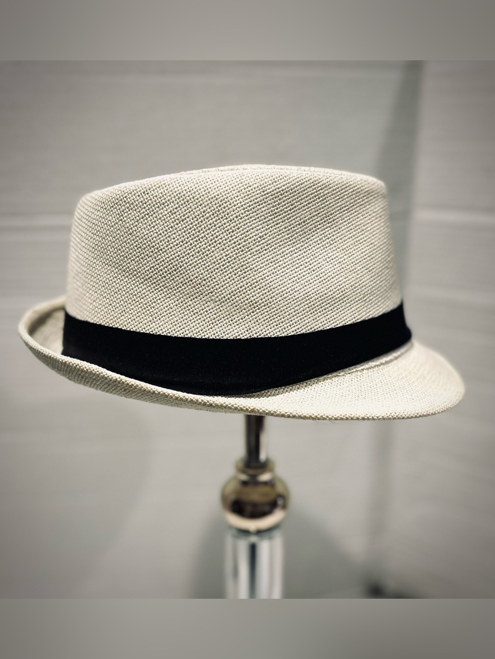 Classic Men's White Fedora Hat with Black Ribbon Band | S/M Ivy League Gangster